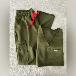 Women’s Figs Scrubs Dark Olive XS